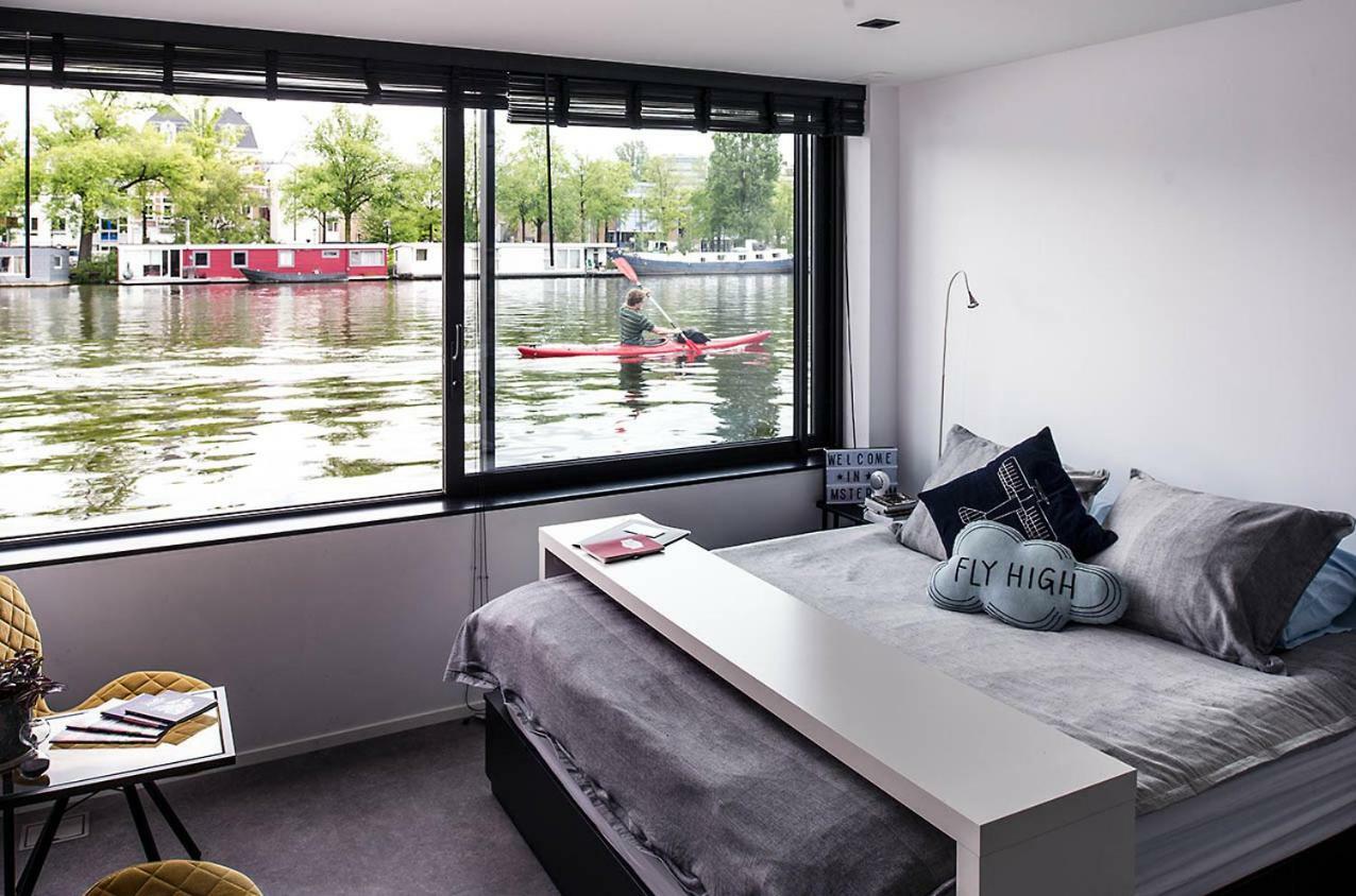Houseboat Amsterdam - Room With A View Exteriör bild